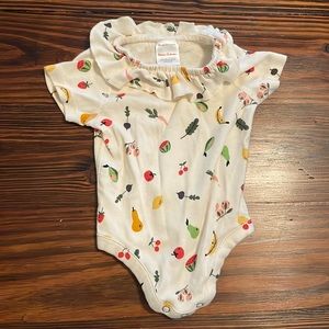 NWOT Hanna Andersson ruffle neck onesie 3-6 month